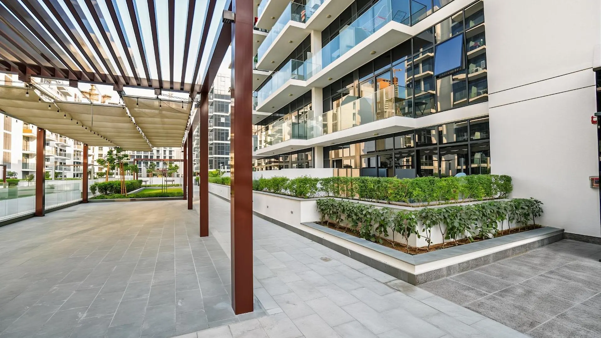12 Mins To Burj Khalifa Dubai Mall Pool Access Apartment